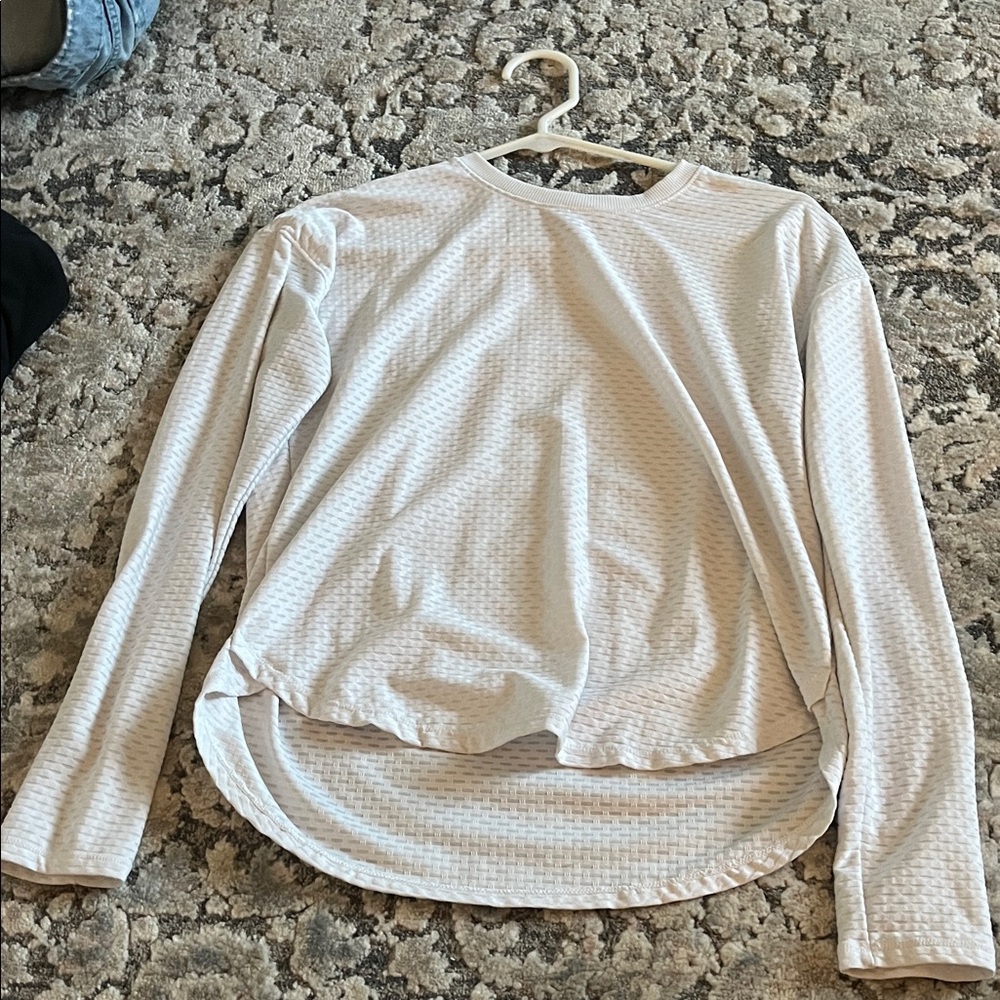 CALIA by Carrie Underwood Light Gray Textured Long Sleeve Crewneck